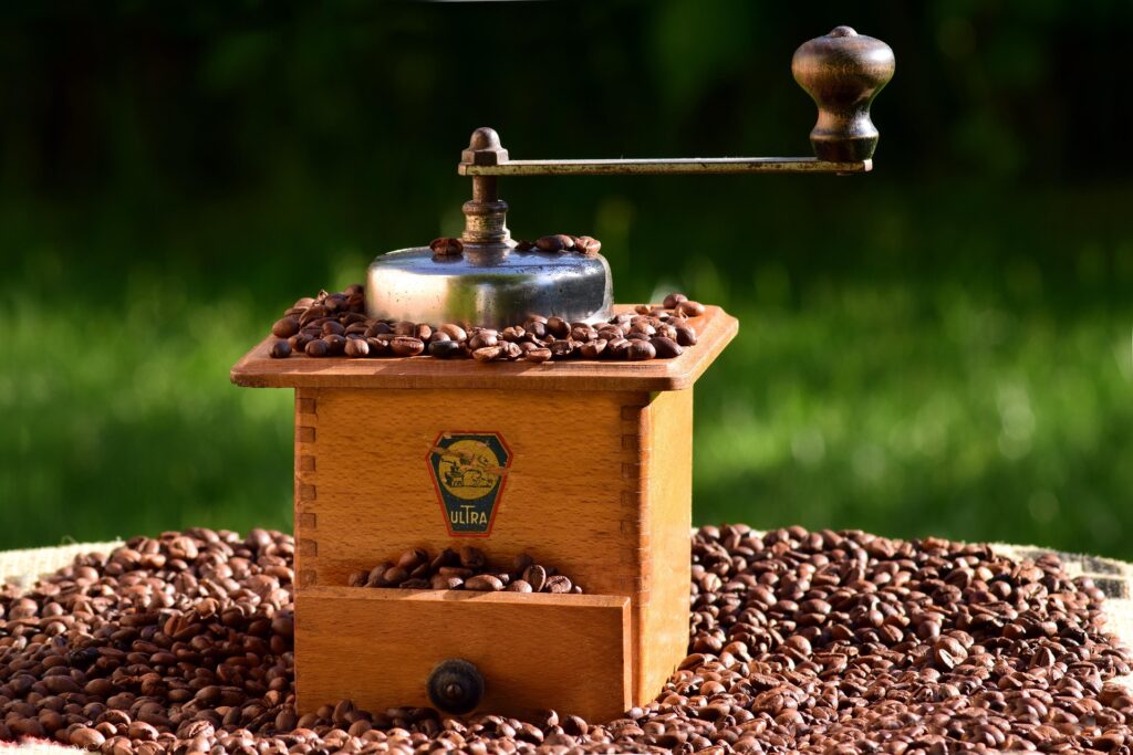 The 7 Best Coffee Grinders for Outdoor Trips best coffee grinders